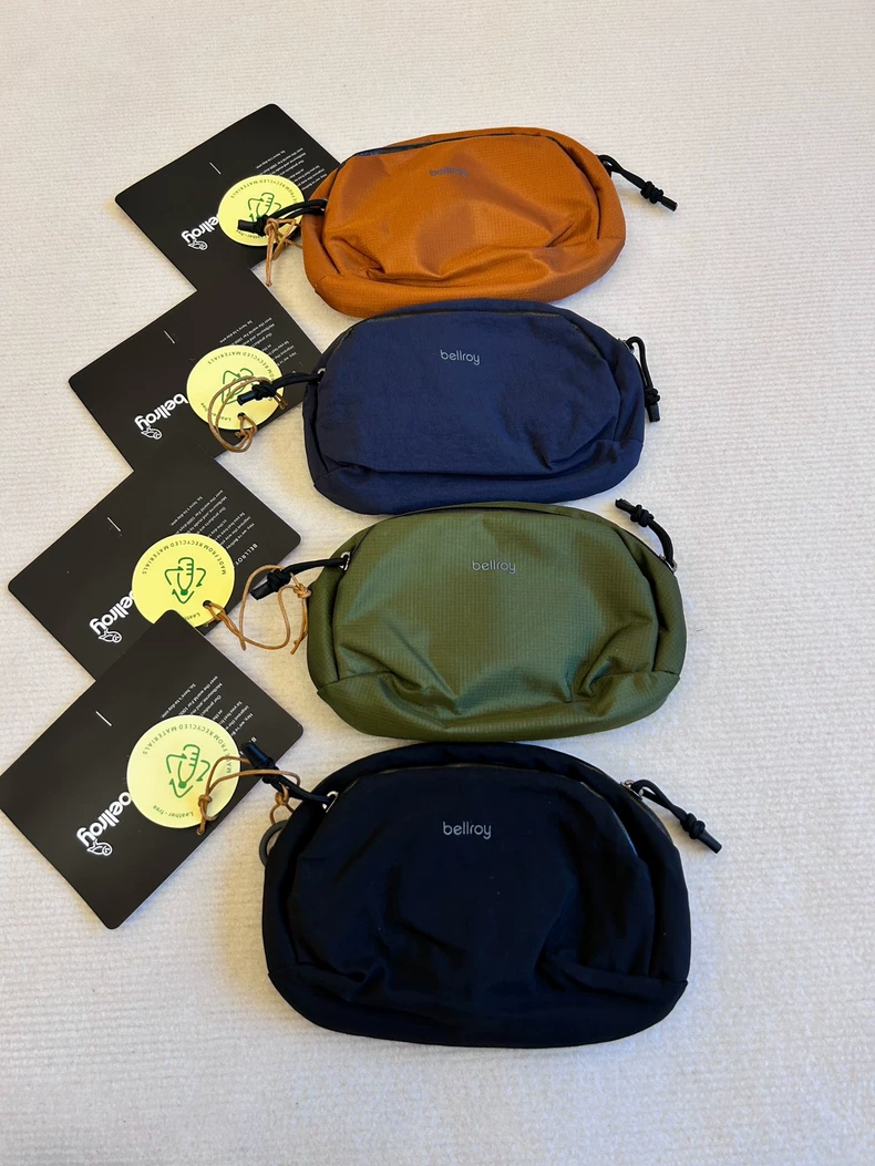 Bellroy Venture Pouch 1.5L Tec - огляд і ціна Tech Accessories Travel Organizer Pouch